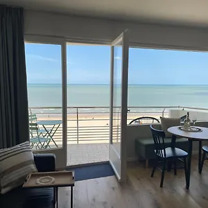 k-beach.hotelsghent.com/
