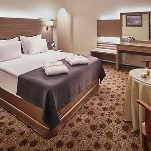 The One Boutique فندق تبليسي